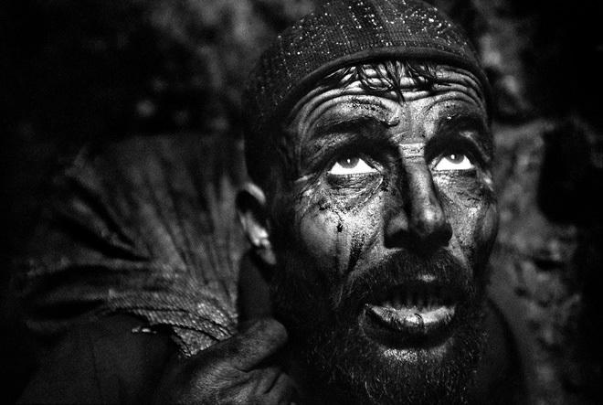 Bí ẩn ma quái ở mỏ 'vàng đen' nổi tiếng nước Mỹ