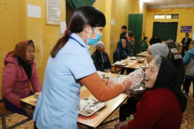 Người già không phải là gánh nặng