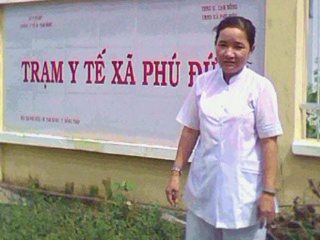 Vợ chồng y, bác sĩ của nông dân 