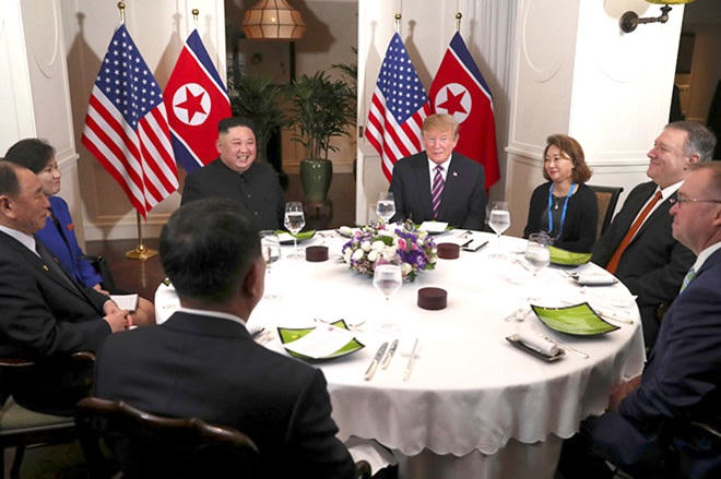 Tín hiệu vui ngày thứ nhất Thượng đỉnh Mỹ - Triều