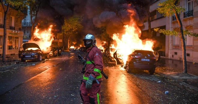 Mạng xã hội bị lợi dụng để kích động bạo loạn như thế nào?