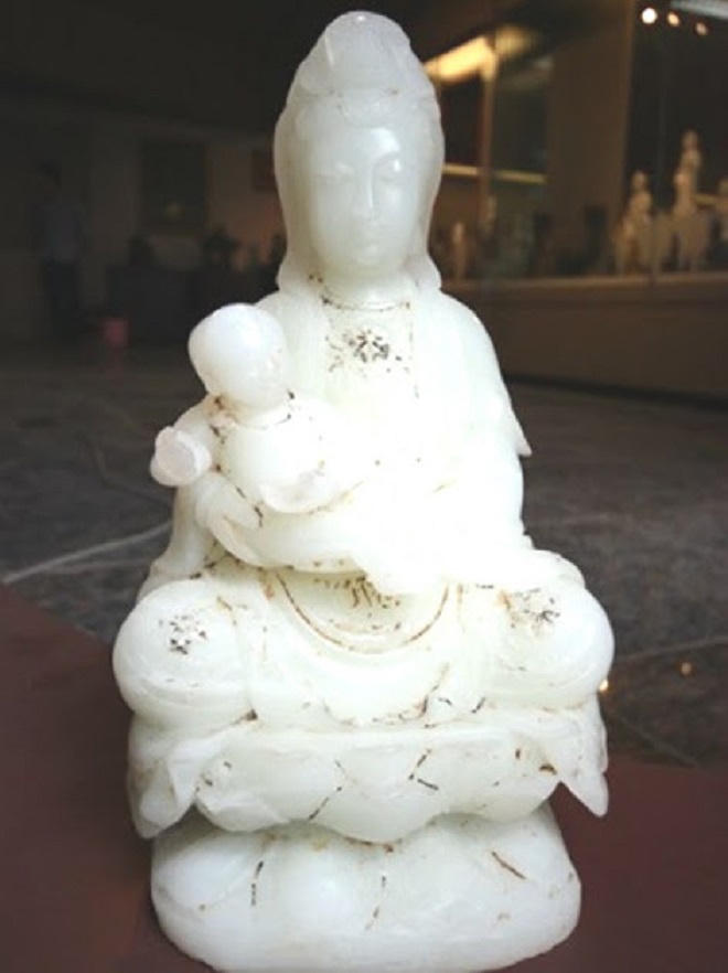 Hành trình đi tìm nước Cam Lồ trong động Quan Âm 