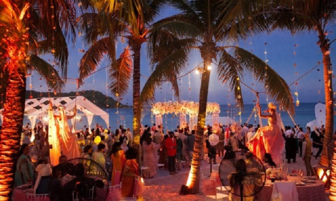 Bí mật về tiệc cưới xuyên quốc gia tổ chức nhiều ngày tại Phú Quốc