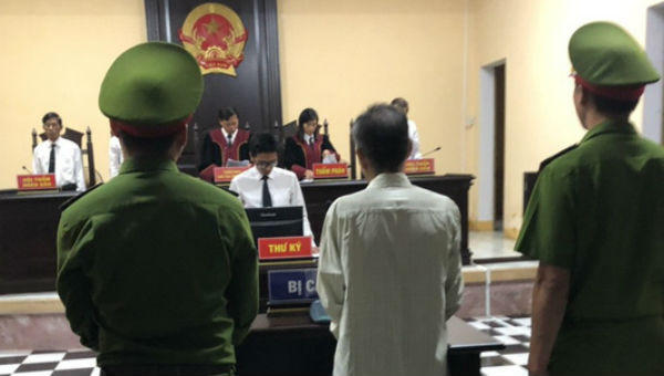 Tăng án thành chung thân với nam giáo viên hiếp loạt bé gái tiểu học