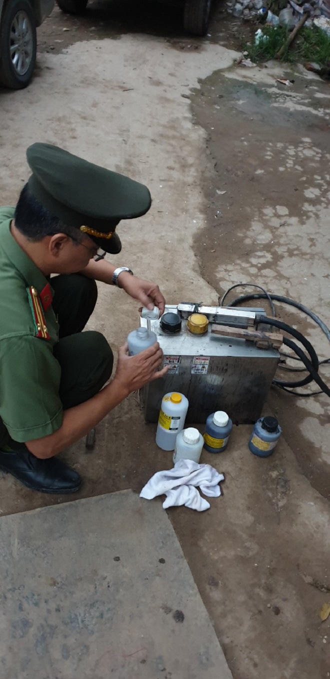 Làm giả ống thép Hòa Phát, chủ doanh nghiệp bị khởi tố