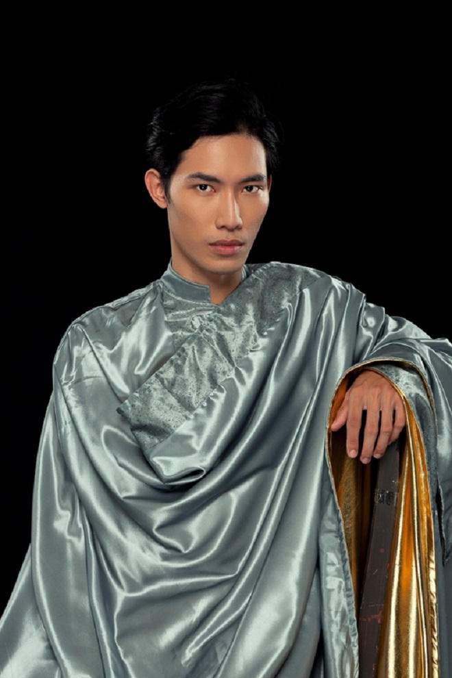 Cầu kỳ trang phục của nghệ sỹ Vũ hội Ánh Dương