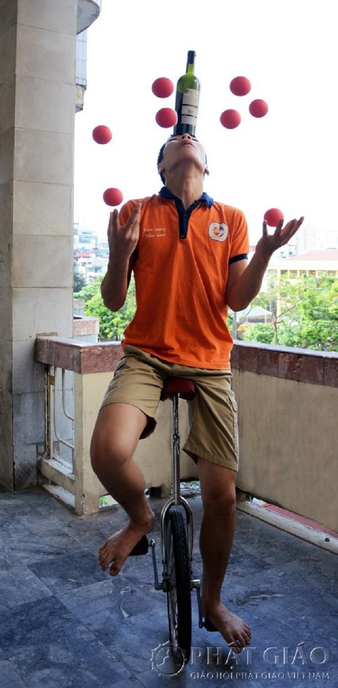 TS Phan Quốc Việt 'tâm khởi, trùng trùng duyên khởi' với trẻ tự kỷ