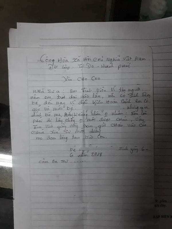 Bé gái hơn 1 tuổi bị bỏ lại chùa với nhắn nhủ của mẹ 'còn phải đi lấy chồng'