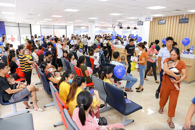 Khai trương VNVC Thanh Hóa - hạ nhiệt “cơn sốt” vắc xin của người dân xứ Thanh