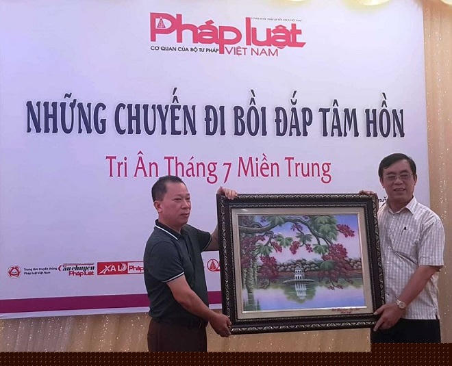 Chuyến đi “Bồi đắp tâm hồn” lần thứ 13 của Báo PLVN: Vẹn nguyên cảm xúc như lần đầu