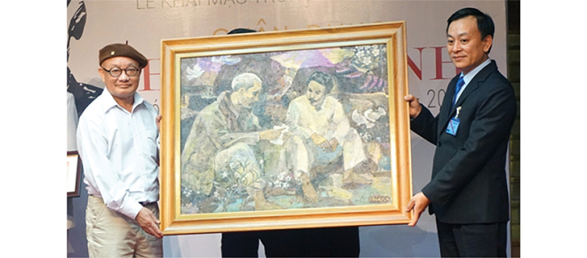 Chuyện ít người biết sau bức tranh 'Bác Hồ với Hoàng thân Xuphanuvông'