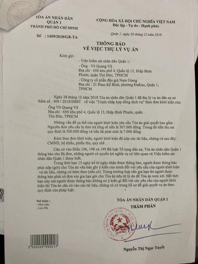 Công ty đấu giá bị kiện vì nhập nhèm tiền hồ sơ đăng ký