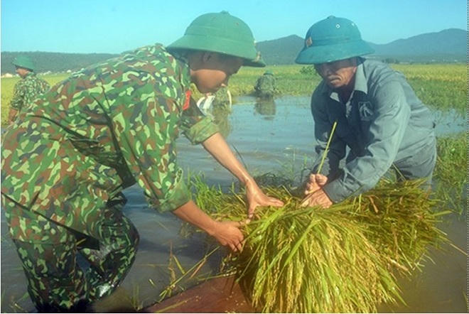 Sớm đưa dân vùng lũ trở lại cuộc sống bình thường