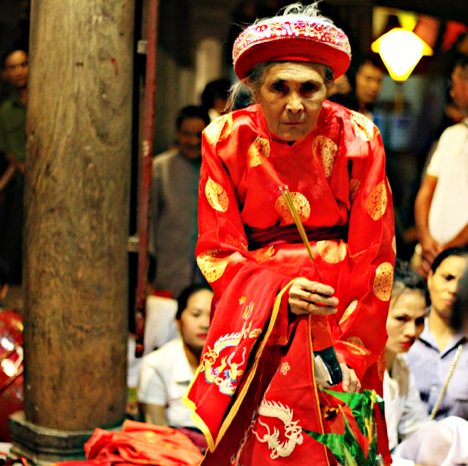 Linh thiêng tục thờ nhà Trần