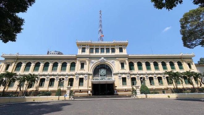 Loạt thành phố yên vắng lạ thường sau lời kêu gọi của Thủ tướng