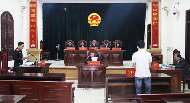 Luật pháp không cho phép bất kỳ ai đi ngược lại với quyền sống của cộng đồng!