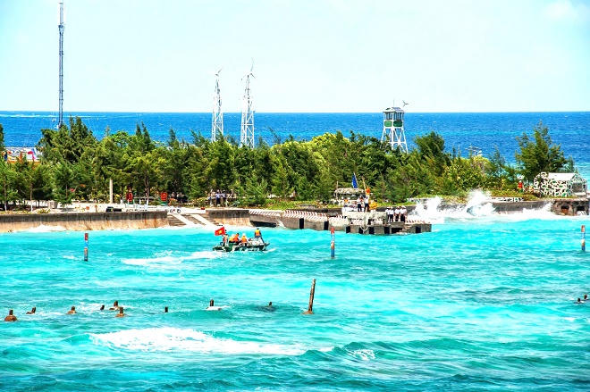 Khúc quân ca Trường Sa 