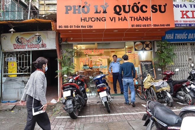 Hà Nội nhộn nhịp trở lại ngày đầu nới lỏng cách ly xã hội