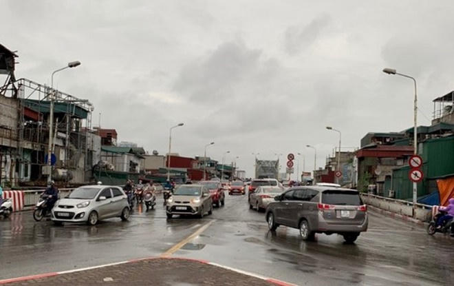 Hà Nội nhộn nhịp trở lại ngày đầu nới lỏng cách ly xã hội