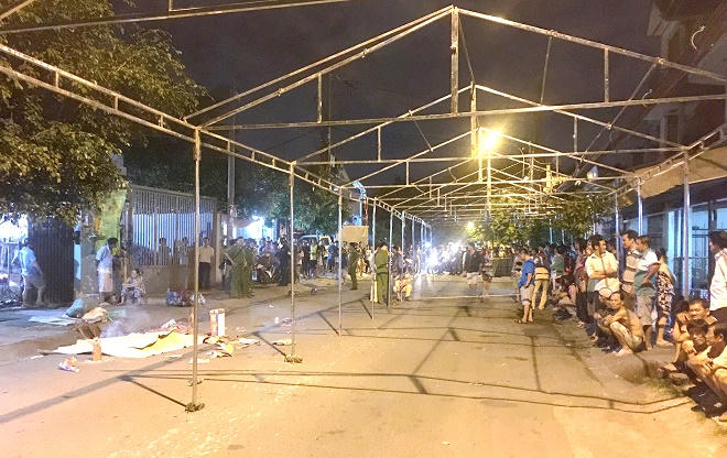 Xử lý vi phạm hành lang an toàn giao thông: Vẫn là chuyện “bắt cóc bỏ đĩa”? 