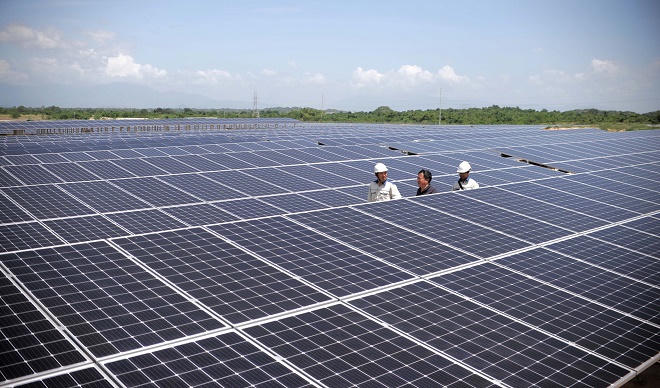 Phát triển Ninh Thuận thành trung tâm năng lượng tái tạo