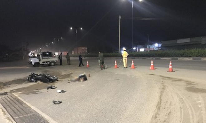 Tin giao thông đến sáng 12/11: Va chạm với ô tô, 3 người đi xe máy tử vong