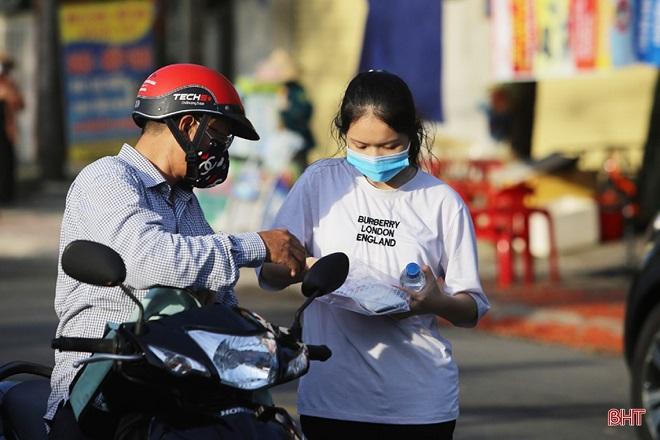 Hôm nay, học sinh nhiều địa phương thi vào lớp 10