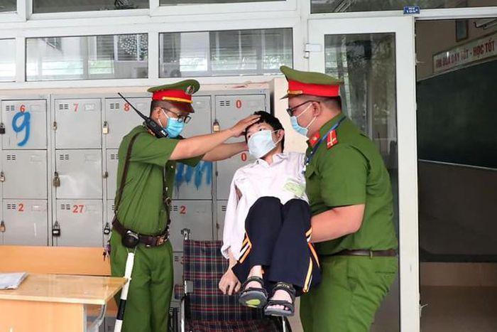 Những “sự cố” trong ngày thi tốt nghiệp THPT đầu tiên