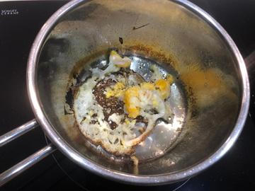 Chuyện cười ra nước mắt khi TP HCM giãn cách xã hội