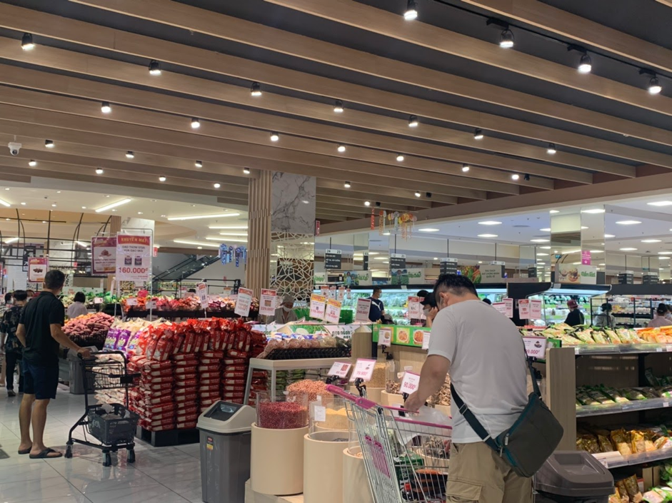 Siêu thị ở Hà Nội: Không có chuyện lo thiếu thực phẩm
