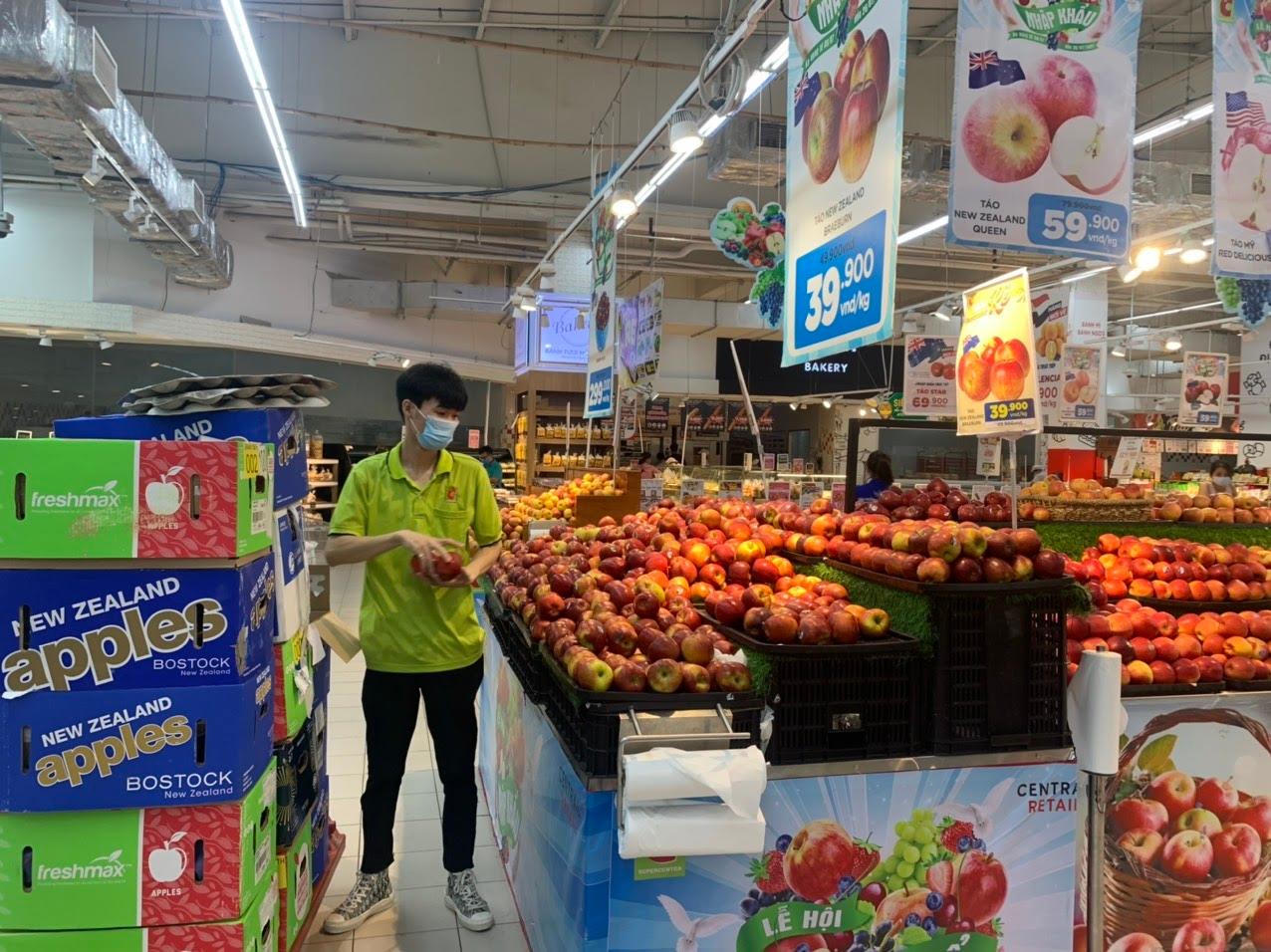 Siêu thị ở Hà Nội: Không có chuyện lo thiếu thực phẩm