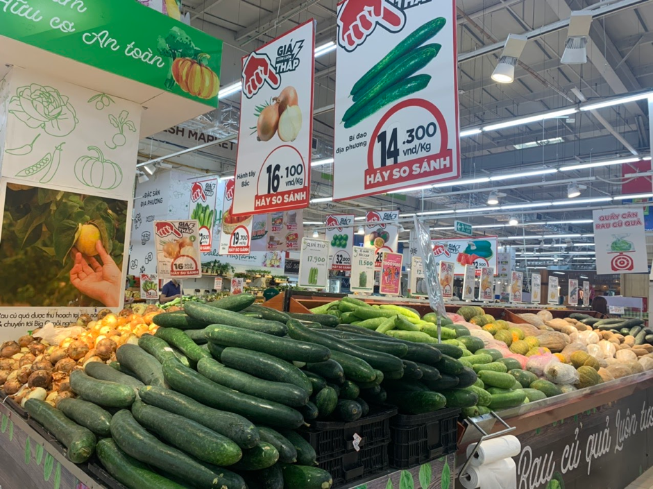 Siêu thị ở Hà Nội: Không có chuyện lo thiếu thực phẩm