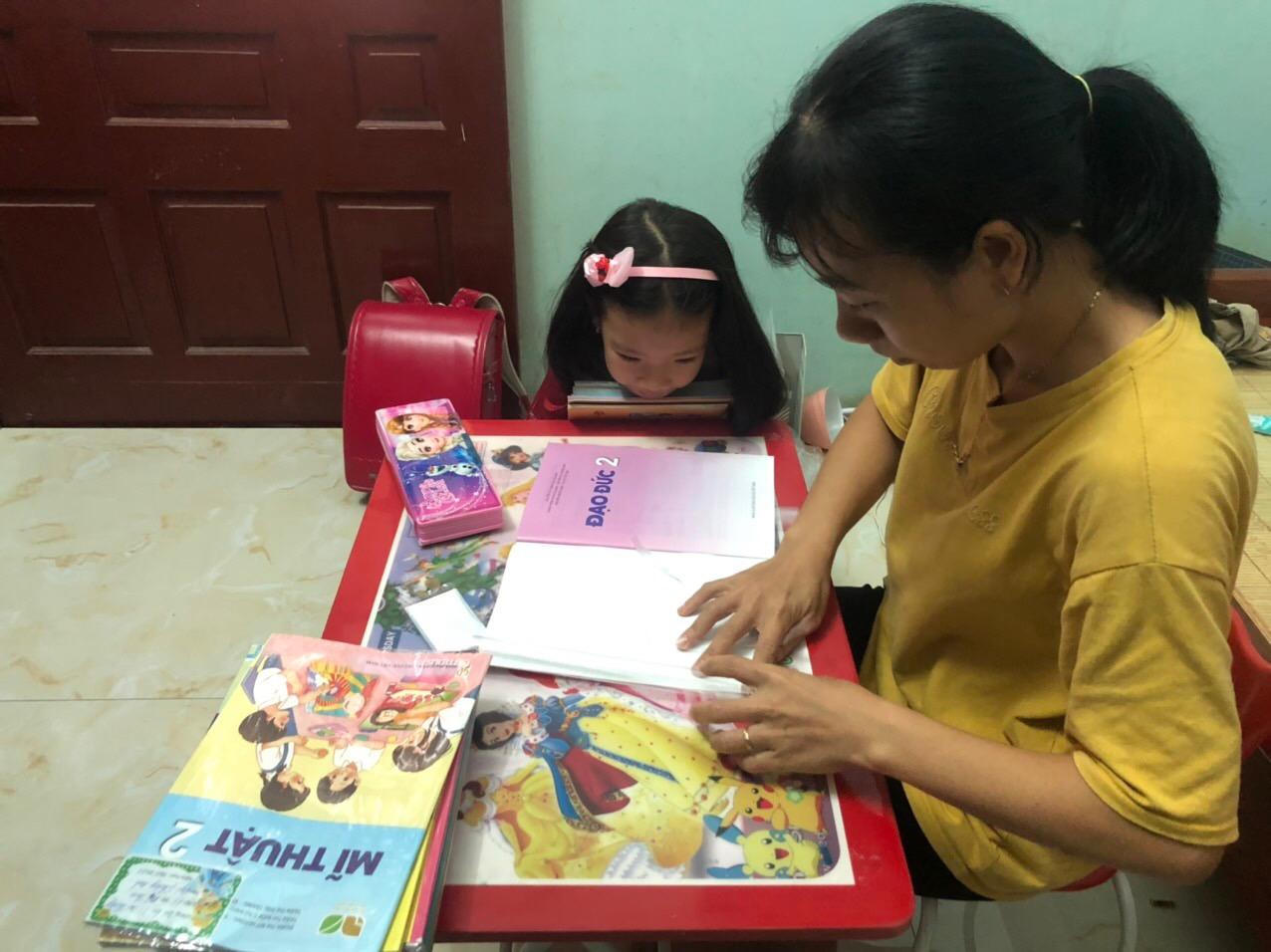 Phụ huynh, giáo viên bộn bề suy tư bước vào năm học mới