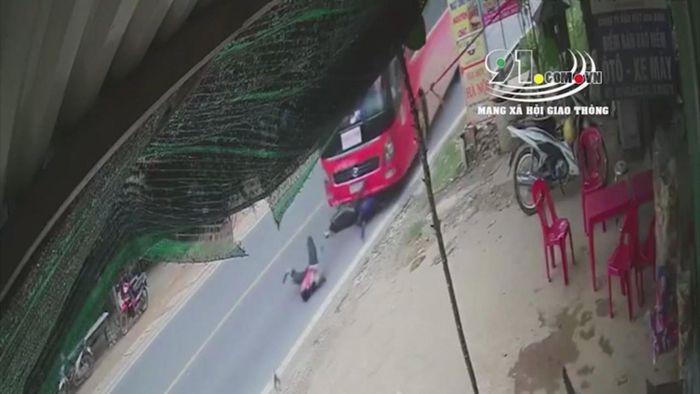 Tin giao thông đến sáng 13/9: Xe ben cuốn nam sinh vào gầm tử vong; sang đường bất cẩn, người đàn ông bị xe khách tông bất tỉnh