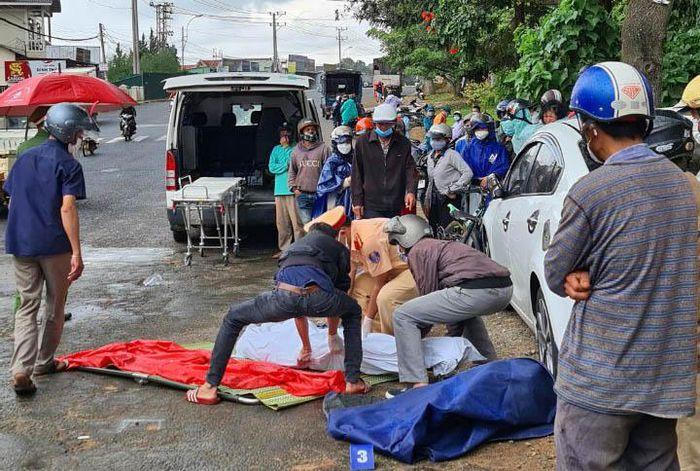 Tin giao thông đến sáng 18/9: Trên đường tới trường, nam sinh bị xe tải tông tử vong; va chạm với xe máy điện, 1 người tử nạn