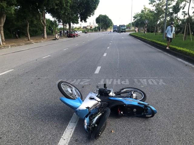 Tài xế tông nữ sinh tử vong ra trình diện