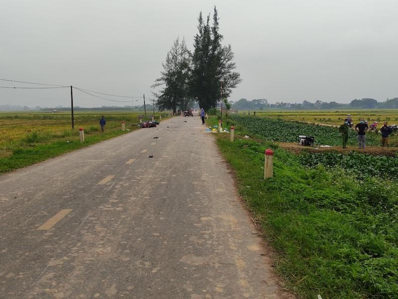 Tin giao thông đến sáng 22/9: Tai nạn xe máy liên hoàn khiến 5 người tử vong; bị xe bán tải tông, nam công nhân thiệt mạng