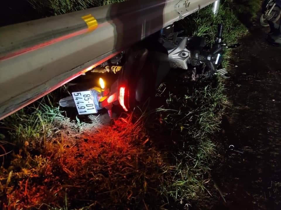 Tin giao thông đến sáng 15/10: Ba người tử vong nghi do tại nạn