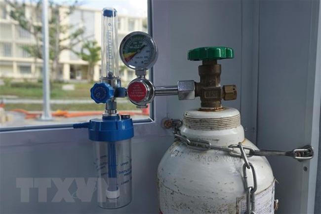 Sáng kiến kiểu 'du kích' của bác sĩ tuyến đầu cứu sống nhiều bệnh nhân COVID-19 