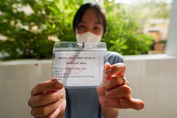 Học sinh Cần Giờ háo hức ngày đầu trở lại trường