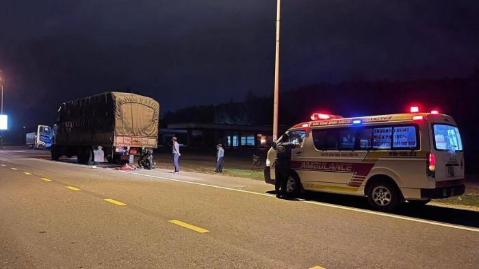 Tin giao thông đến sáng 3/11: va chạm xe tải, 3 người tử vong; thi thể nam thanh niên dưới mương nước, xe máy vẫn cắm chìa khoá