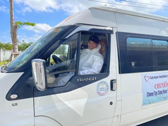 'Người hùng' truyền cảm hứng cho giới trẻ giữa dịch COVID -19