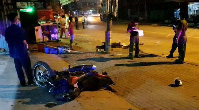 Tin giao thông đến sáng 17/11: Nghi vấn đi xe máy tự ngã, 3 người tử vong