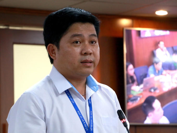 Nhiều trường ở TP HCM chưa lùi giờ học buổi sáng