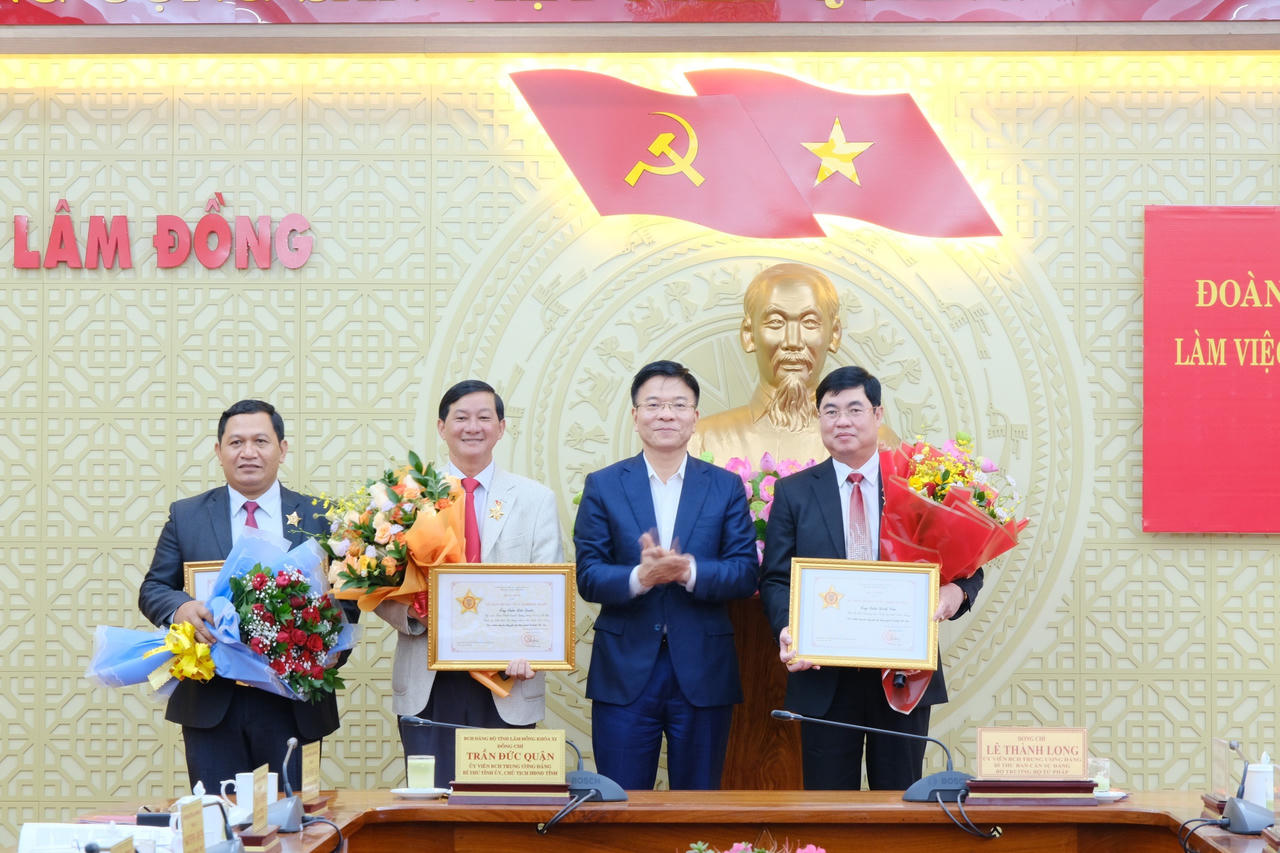 Bộ trưởng Lê Thành Long làm việc với Thường trực Tỉnh ủy Lâm Đồng