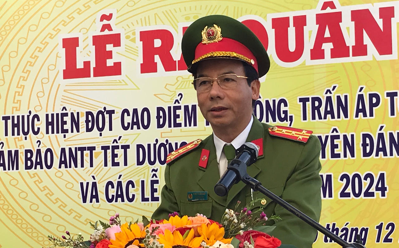 Các địa phương đồng loạt ra quân trấn áp tội phạm dịp Tết Nguyên đán