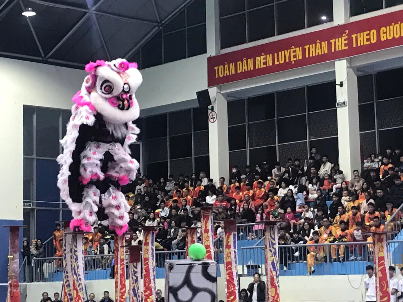 Gần 400 vận động viên tham gia giải 'Lân - Sư - Rồng' TP Đà Lạt