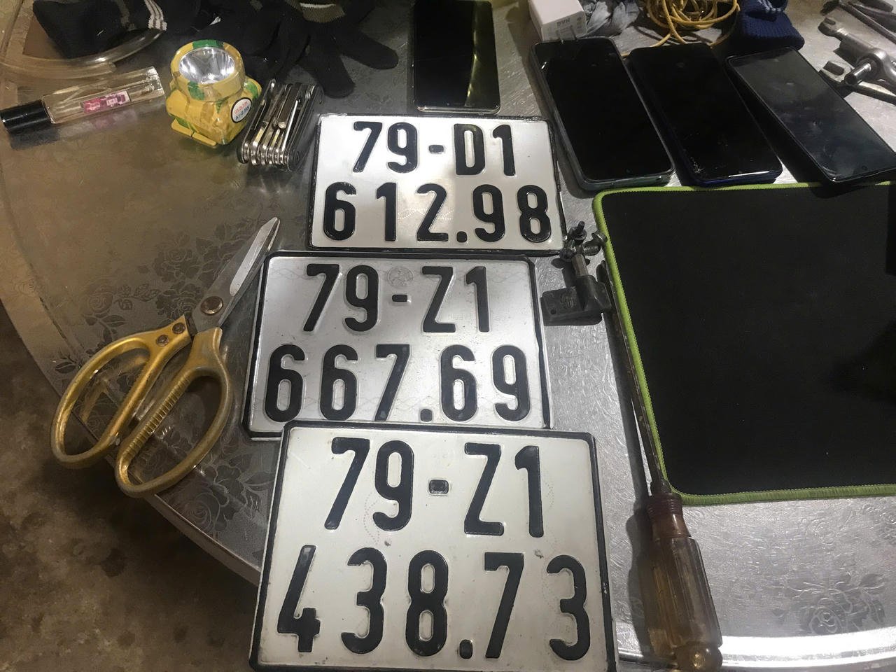 Mới ra tù, nam thanh niên tiếp tục trộm xe máy, điện thoại