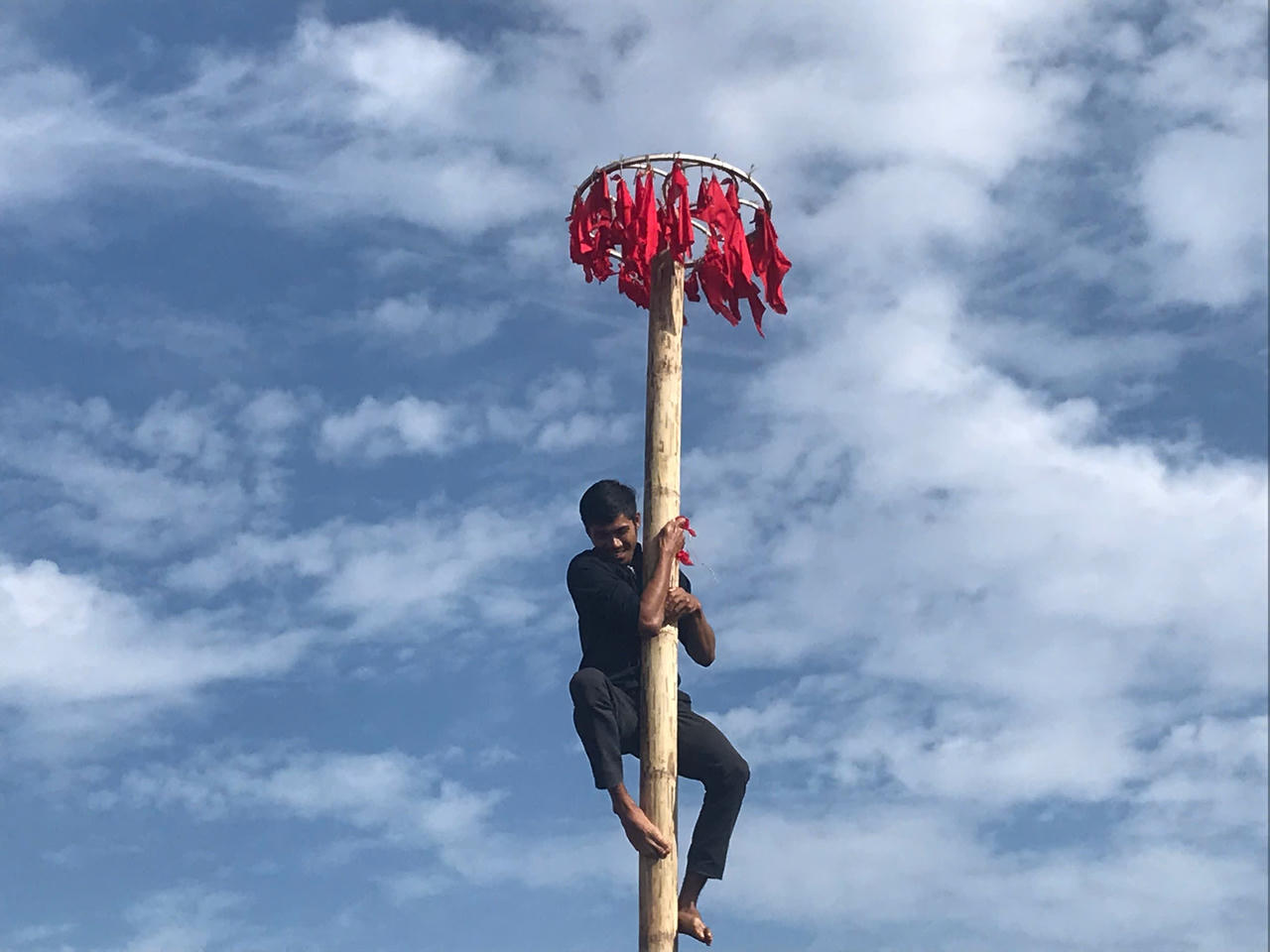 Vui nhộn trò chơi dân gian trong ngày hội vùng đồng bào dân tộc thiểu số Lâm Đồng