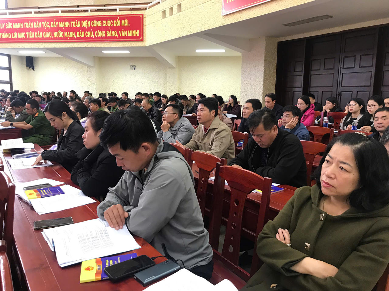 Tập huấn công tác xử lý vi phạm hành chính cho 300 cán bộ ở Đà Lạt 